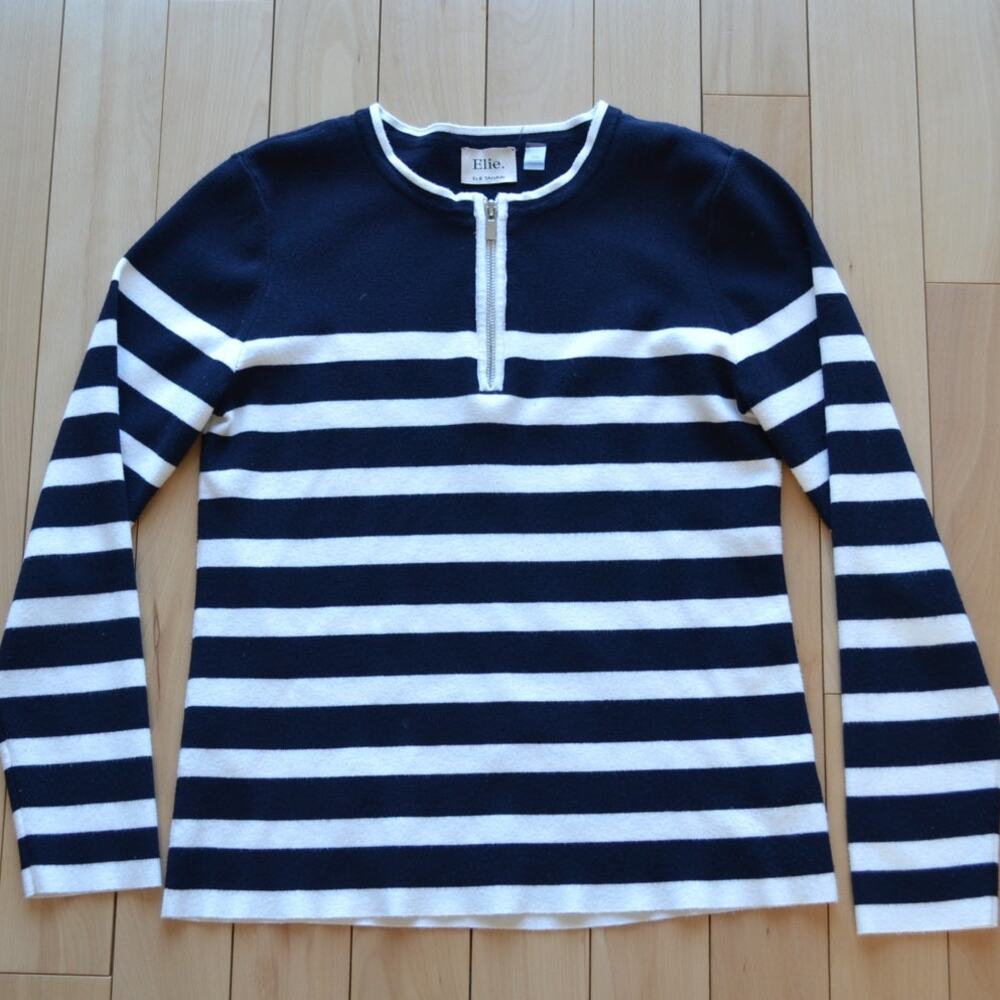 Elie Tahari Quarter Zip Sweater Size M Striped Blue White